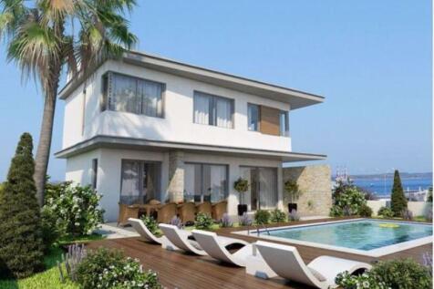Villa with Pool -