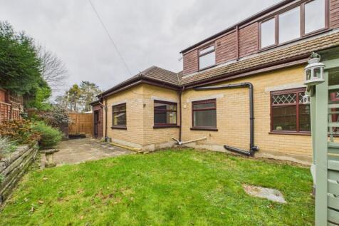 CAM01740G0-PR0486-STILL003