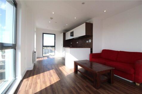 Reception/Kitchen
