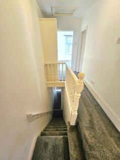 Broom Lane, Levenshulme, Manchester, M19 photo 5