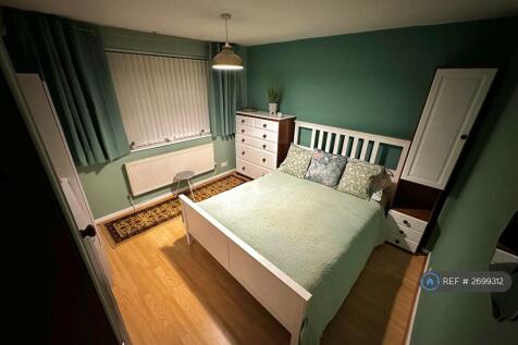 Largest b/Room
