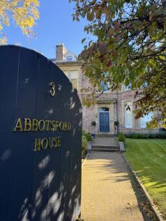 1-bed flat on Abbotsford House, Abbotsford Terrace, Jesmond, Newcastle Upon Tyne, £1,150/mo