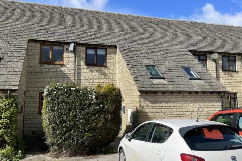 17 Southgate Court MAIN SHOT.JPG