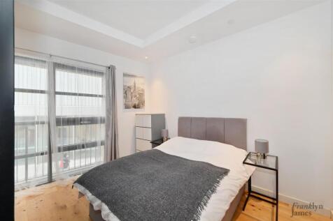 Astell-House (5).JPG