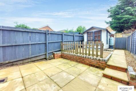 Malvern Close, Mickleover, Derby photo 4