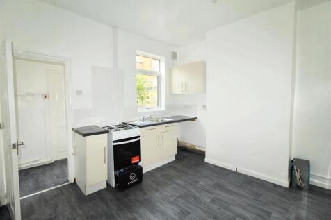 KITCHEN 1.jpg