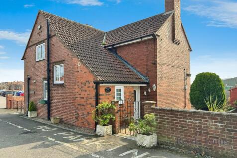 Selby, YO8 - property photo