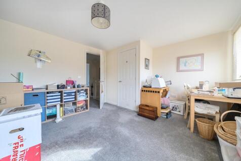 1363242-9-68de937a428c0