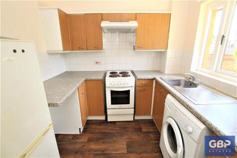 Holland Close, Romford, RM7 photo 4