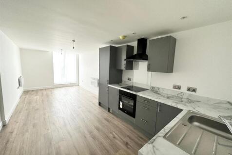 Open Plan Lounge Kitchen