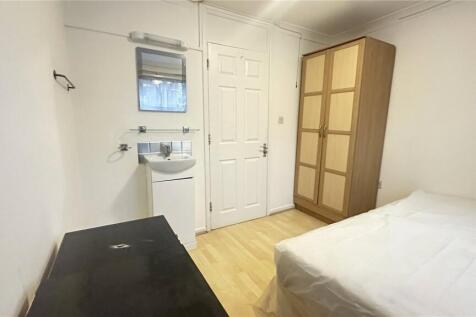 Brendon Avenue, Luton, Bedfordshire, LU2 photo 3