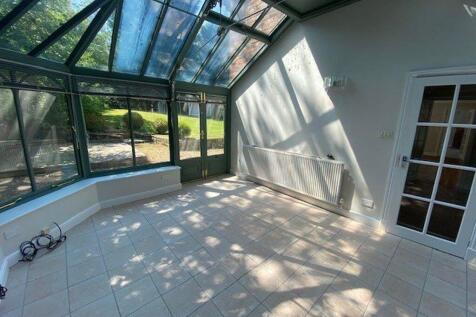 The Coach Hse, A/Edge, SK9 7BH photo 5