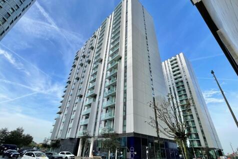 The Lightbox, Blue, Media City, Salford Quays, M50 photo 4