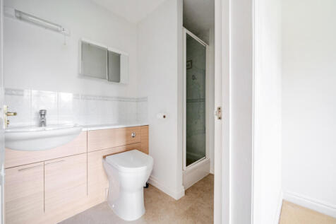 1376032-13-690df5...