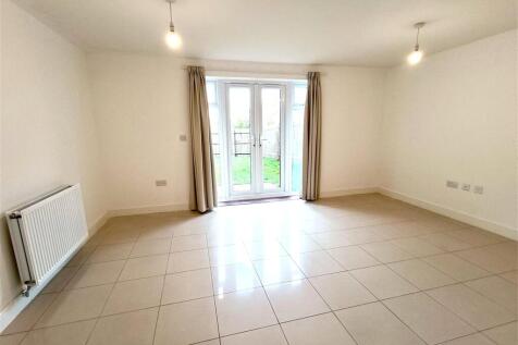 Lionheart Avenue, Bishops Tachbrook, Leamington Spa, Warwickshire, CV33 photo 4