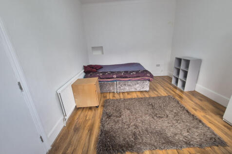 Shernhall Street, London, London, E17 photo 5