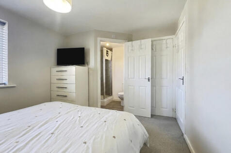 Furnace Close, North Hykeham photo 3