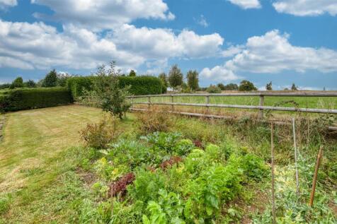 Saxton Mee Edgestones 0013.jpg