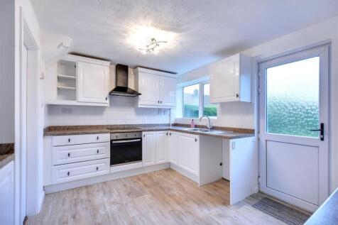 Kitchen_1.jpeg