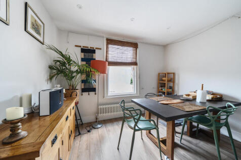 1320745-11-687a26...