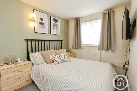 Click to visit Rightmove listing
