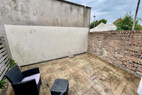 patio.JPG