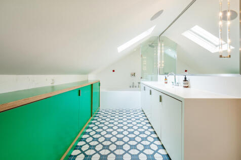 7 Old Library Apartments (35).jpg