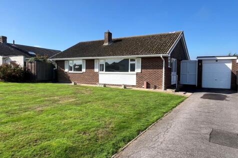 New Milton, BH25 - property photo