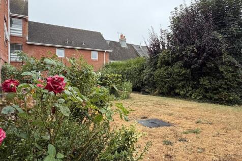 Communal Gardens
