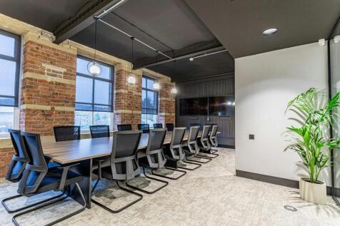 Office to rent Image 4