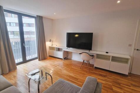 The Hub, Piccadilly Place, Manchester photo 4