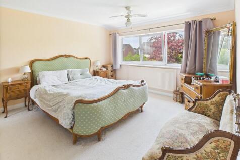 CAM05068G0-PR0025...