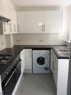 6 Upper Wellington Road kitchen (2)