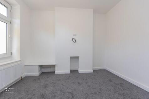 Manchester Road, Leigh, WN7 photo 4