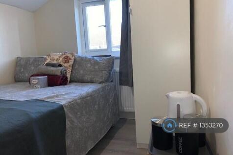 Double Bed: £600
