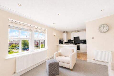79 West Cliffe Square photo 3