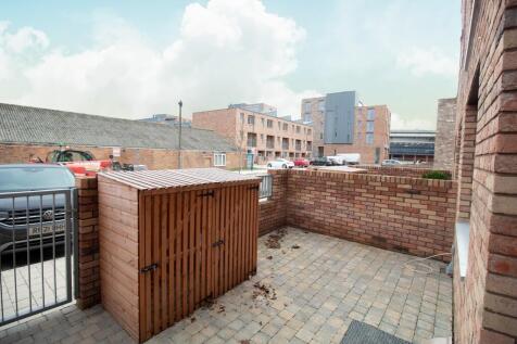 Trent Quay, Nottingham photo 2
