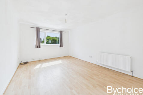 CAM05454G0-PR0181-STILL006