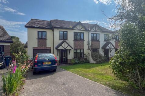 18 Crovens Close.jpg