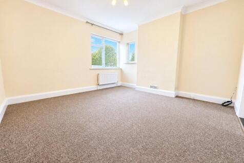 Hobleythick Lane, Westcliff-on-Sea, Essex, SS0 photo 4