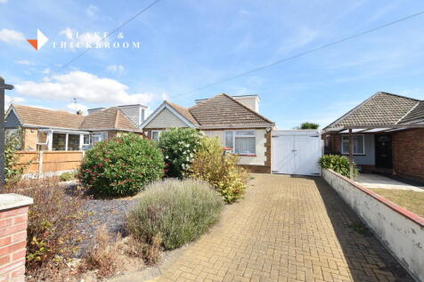 Clacton-on-sea, CO15 - property photo