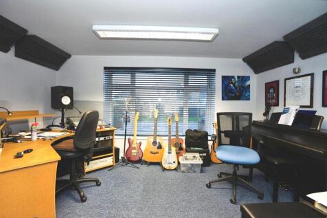 Property Image 19