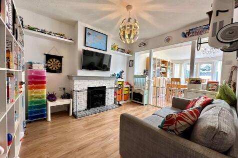 Sitting Room/Playroom