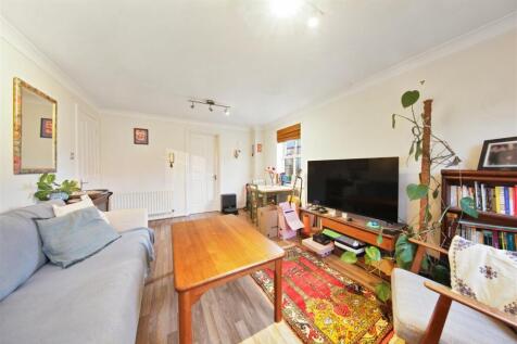 Flat 6, 2 Highfield Close - VaumAPZdWAN77hJPhJoz.j