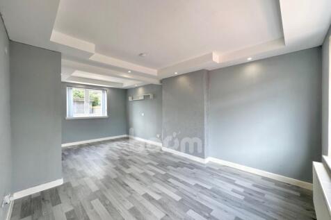 Blairlands Drive, Dalry lounge pic