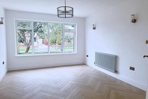 Lounge and Front ...