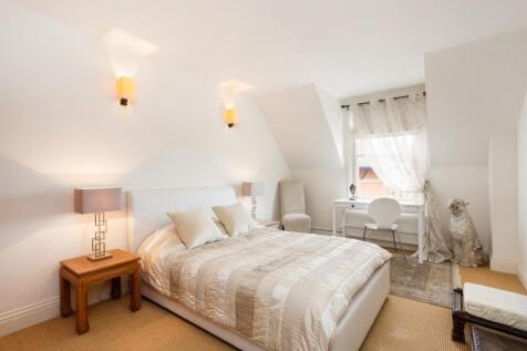 12 Royal Mansions...