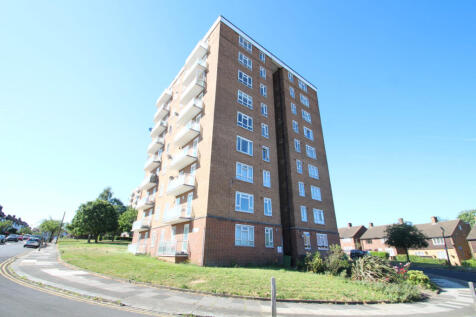 Strongbow Crescent Eltham