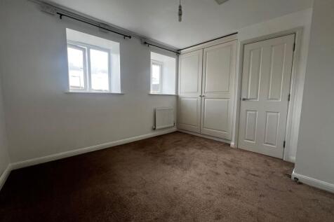 Phoenix Way, Stowmarket, IP14 photo 5