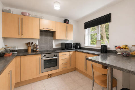 Tarrant Court, Ingleside Drive, Stevenage  photo 4